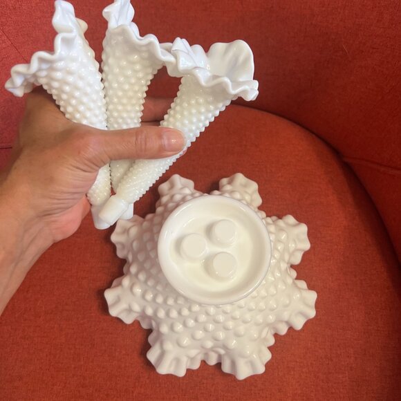 Vintage Fenton Hobnail Milk Glass Epergne: 1950s Ruffled Trumpet Vase - Picture 9 of 11